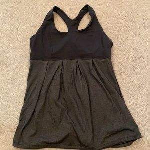 Lululemon tank with built in bra